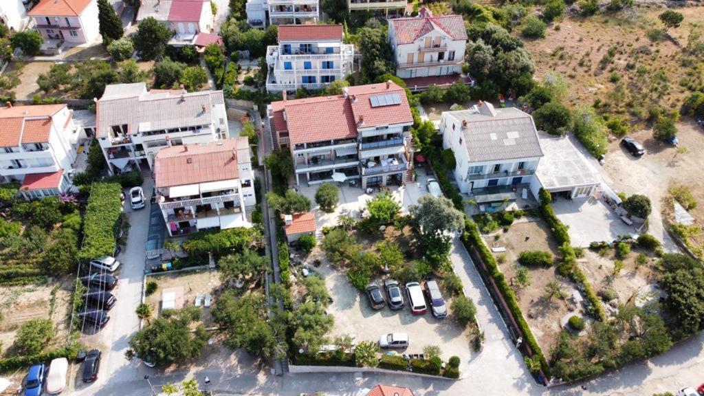 Apartments Vesela Banjol Ngoại thất bức ảnh